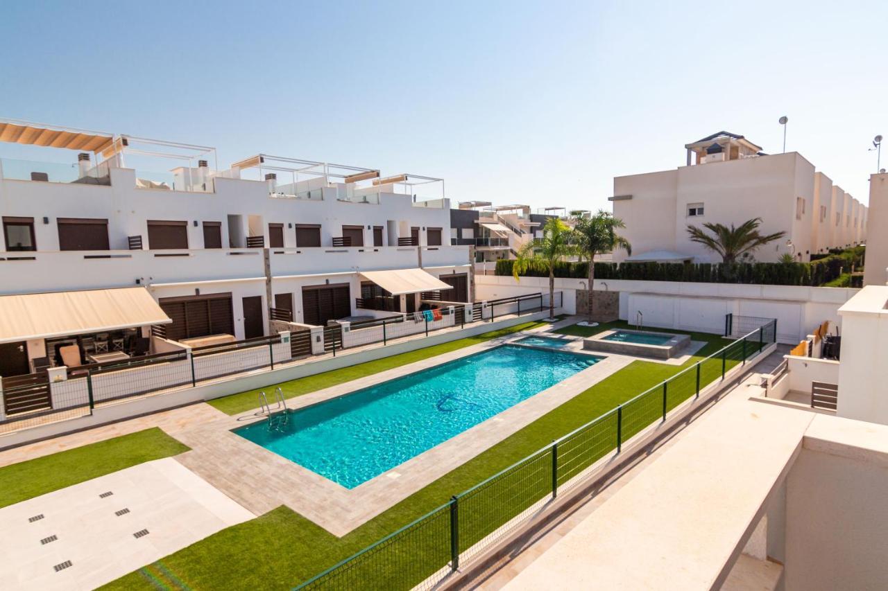 Bahia Homes Torrevieja Exterior photo